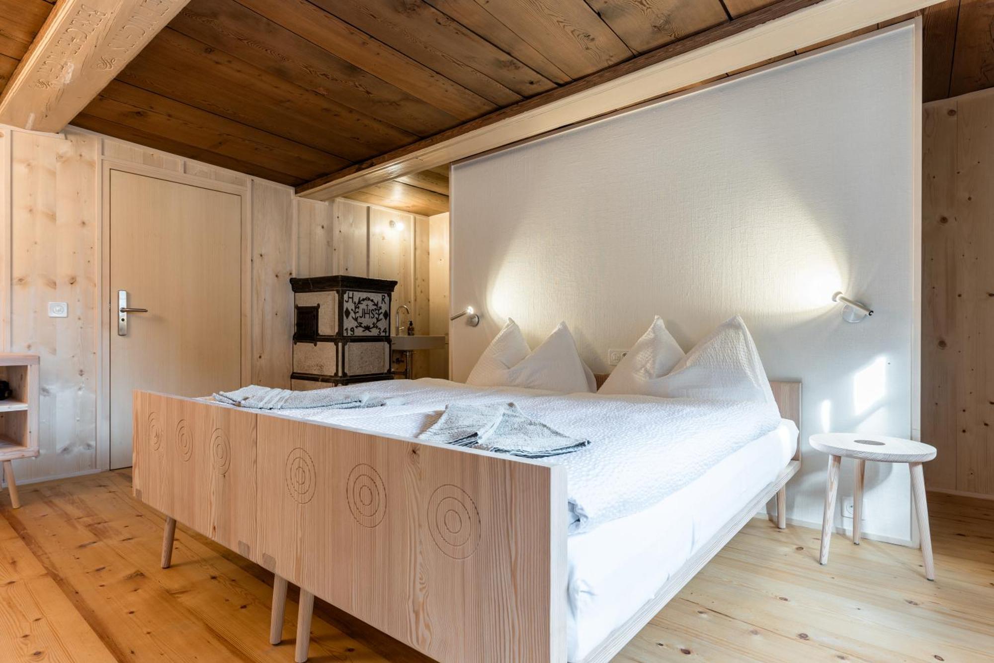 Poort A Poort Dorfhotel Grengiols Экстерьер фото